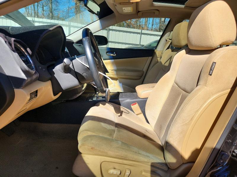 2009 Niss Maxima