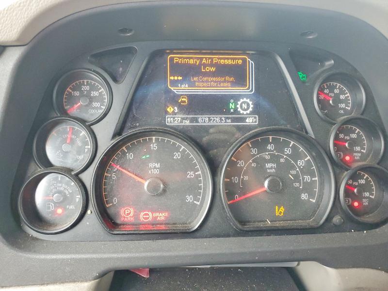 2019 Peterbilt Truck Peterbilt-BOX Truck