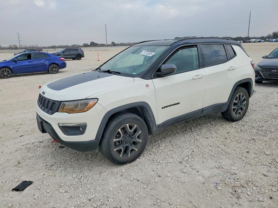 2020 Jeep Compass Trailhawk