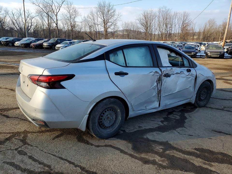 2020 Nissan Versa s