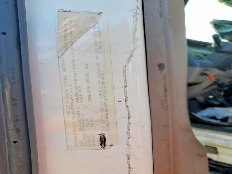 2015 Freightliner Cascadia Semi Truck