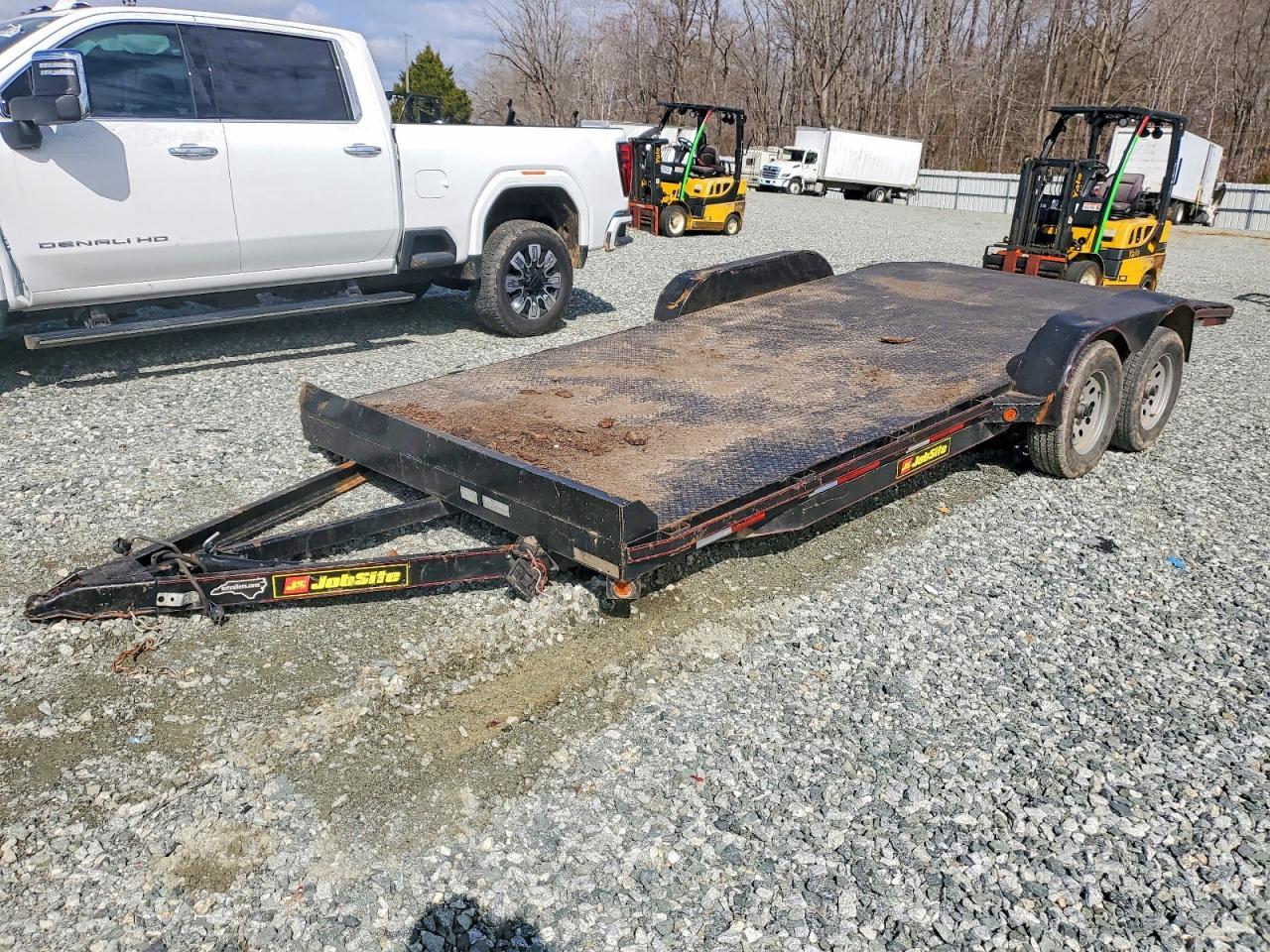 2020 Bullet Dawg 8218CDDP3 Equipment Trailer