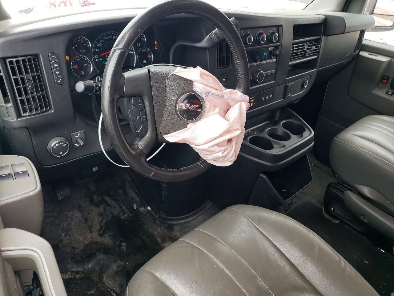 2020 GMC Savana G2500