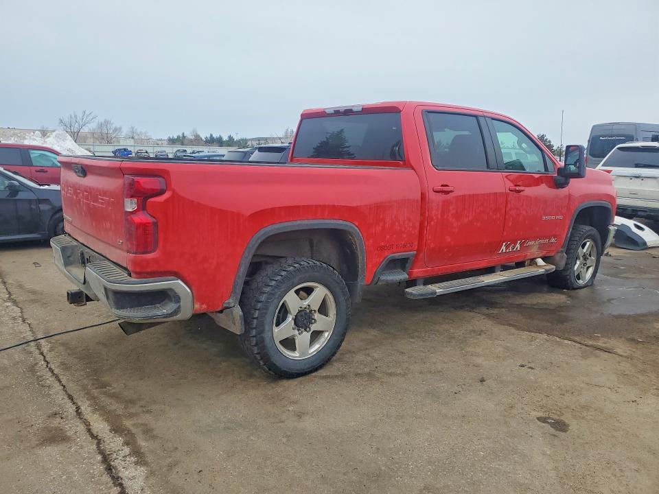 2022 Chevrolet Silverado K3500 lt