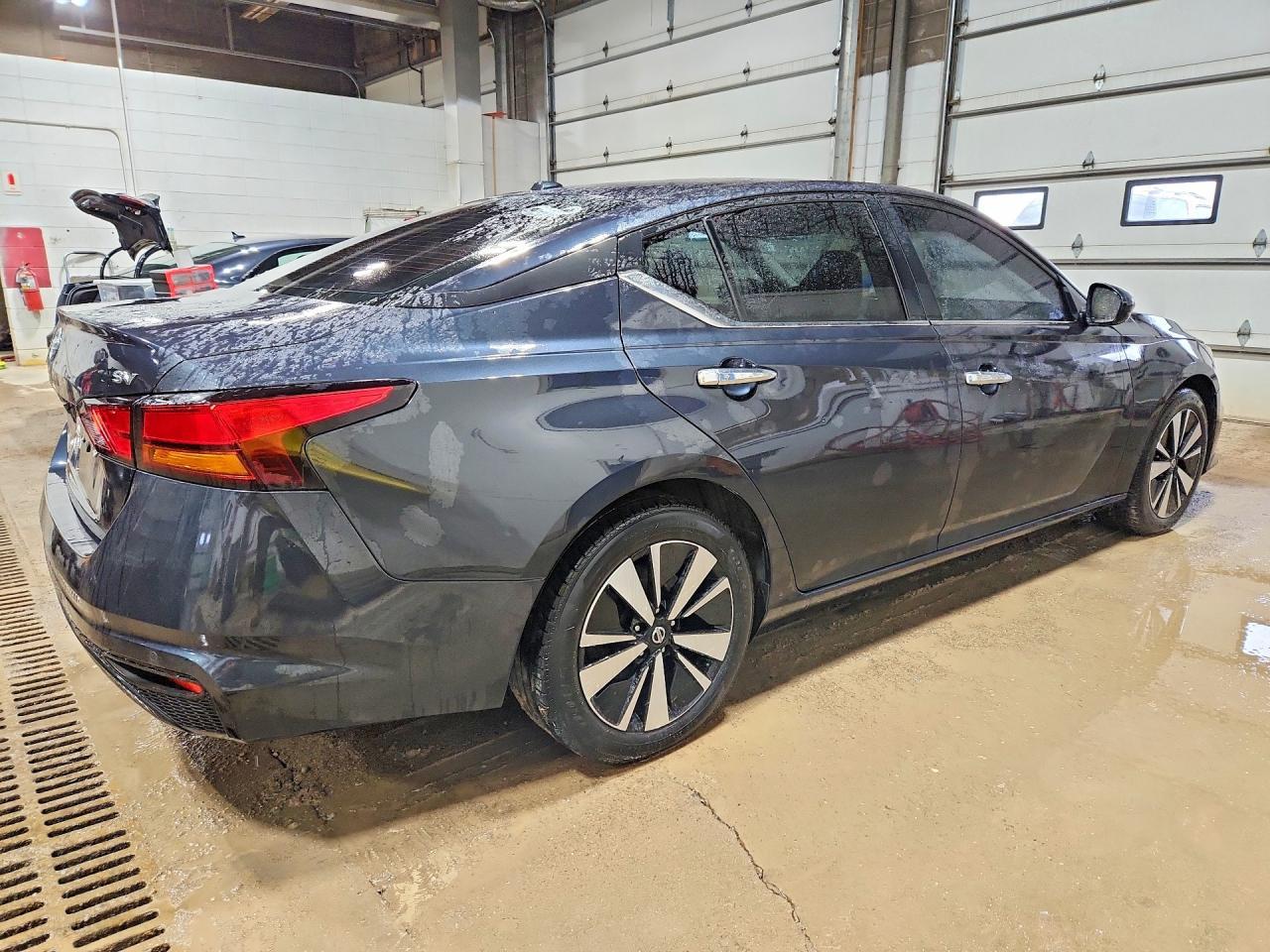 2021 Nissan Altima 2.5 sv
