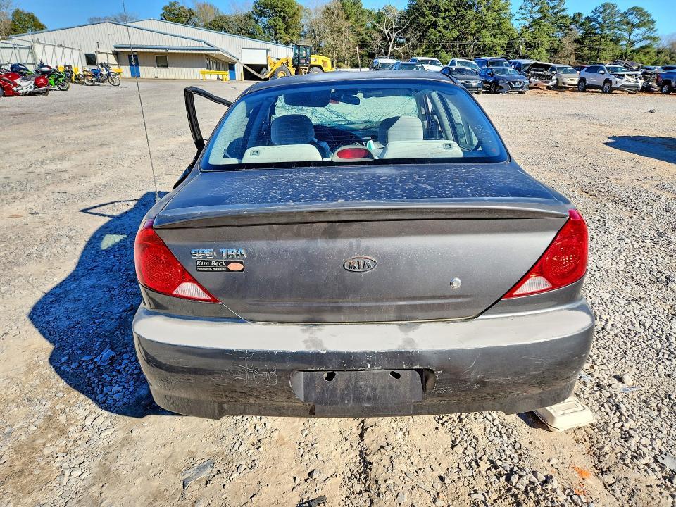 2002 KIA Spectra Base