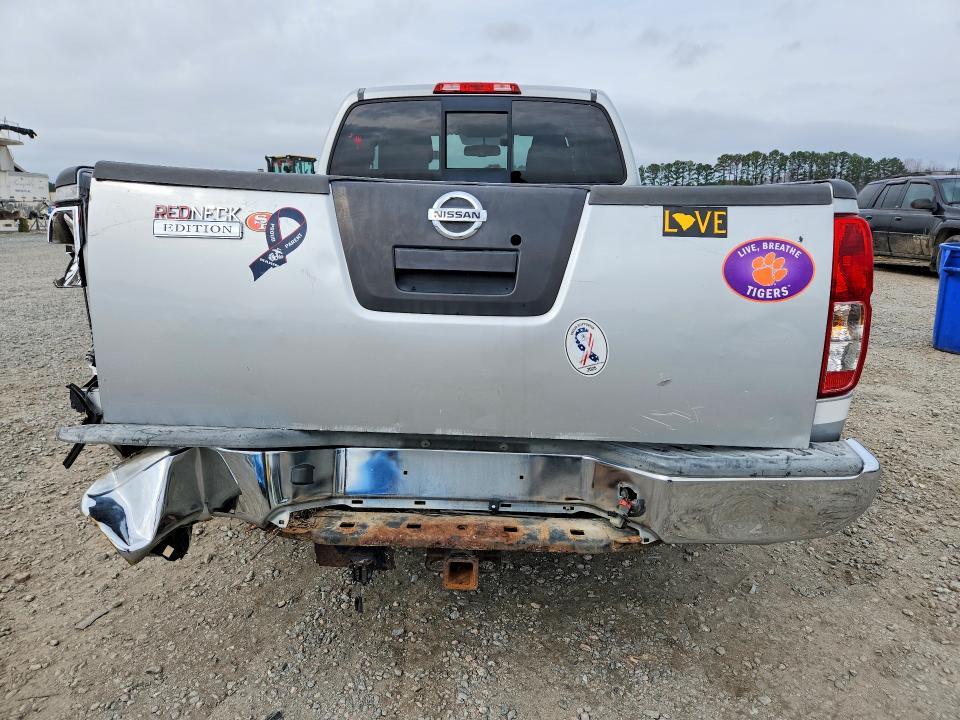 2012 Nissan Frontier sv