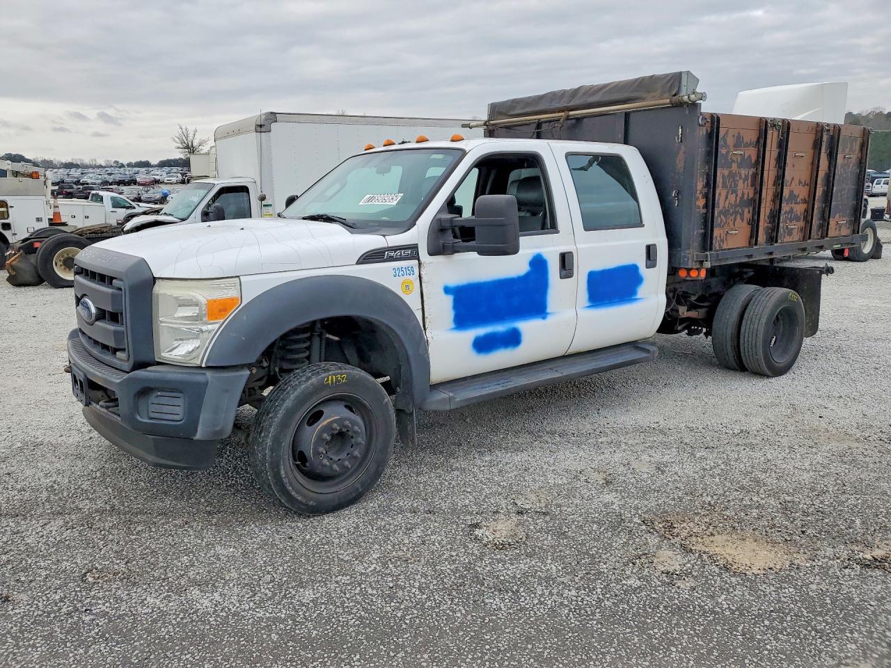 2015 Ford F450 Super Duty Flatbed Truck