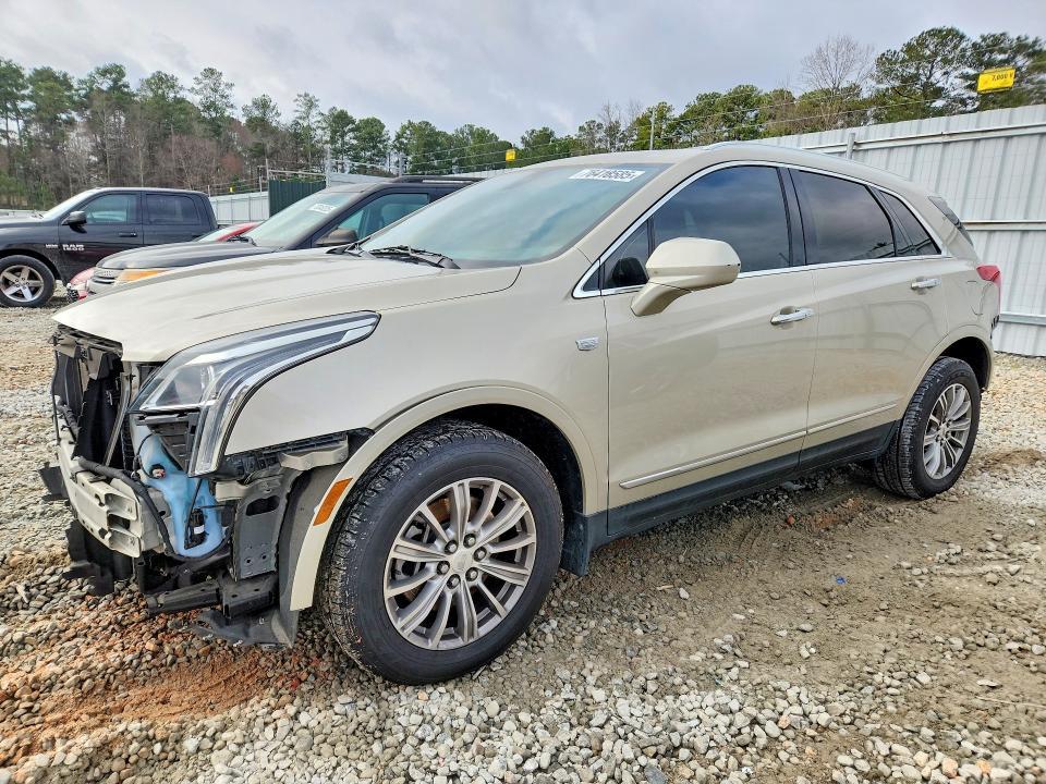 2017 Cadillac XT5 Luxury