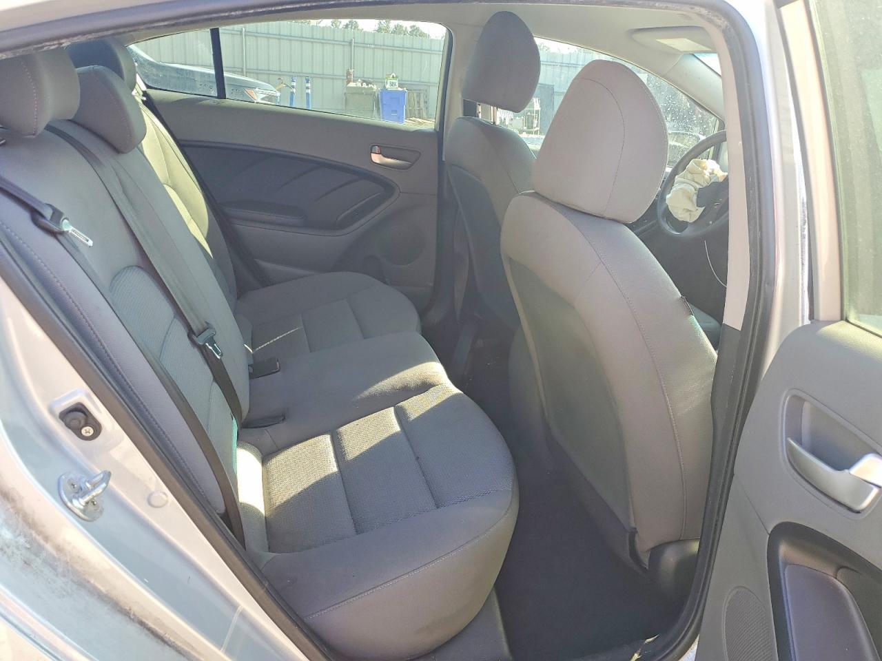 2017 KIA Forte lx
