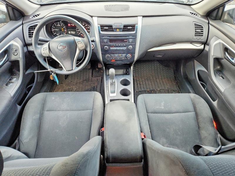 2015 Niss Altima 2.5 s