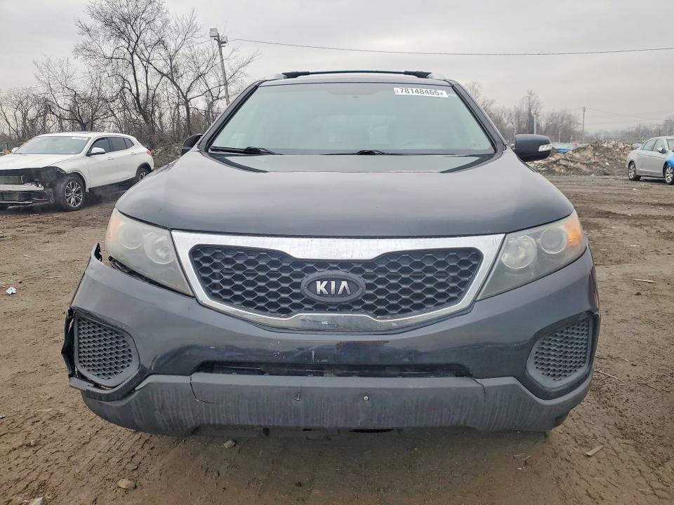 2013 KIA Sorento lx