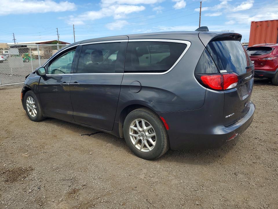 2022 Chrysler Voyager lx