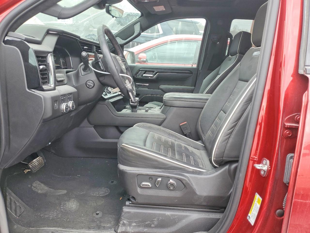2024 GMC Sierra K1500 AT4X