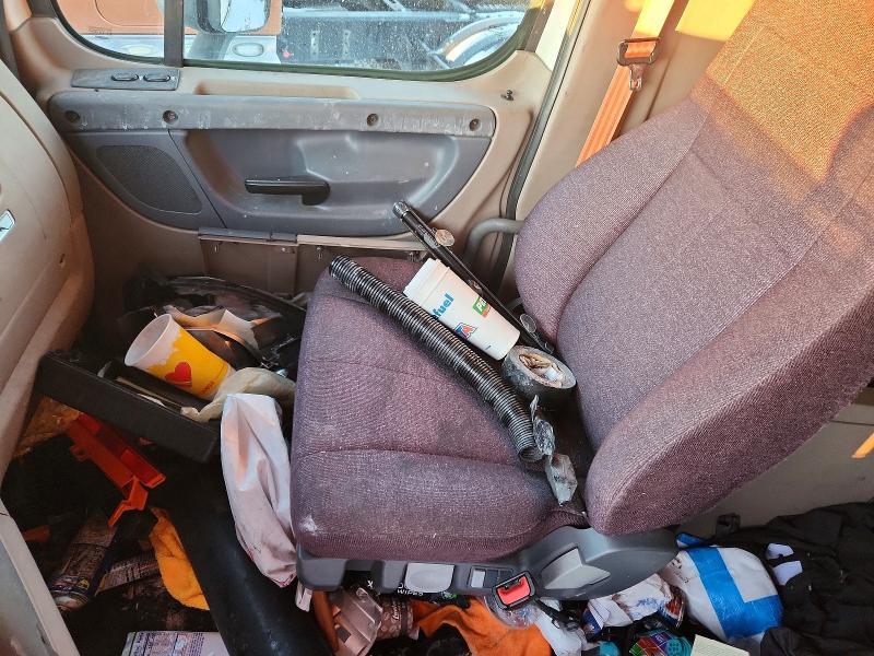 2018 Freigliner 2018 Freightliner Cascadia 125 Semi Truck