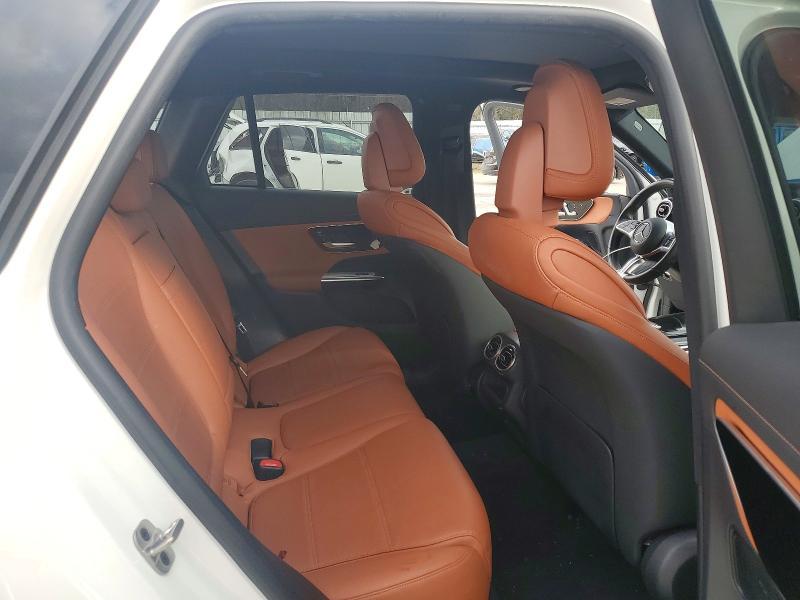 2023 Mercedes-Benz Glc 300