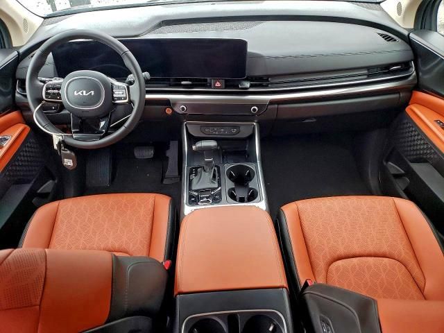 2025 KIA Carnival sx