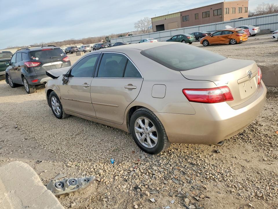 2007 Toyota Camry le