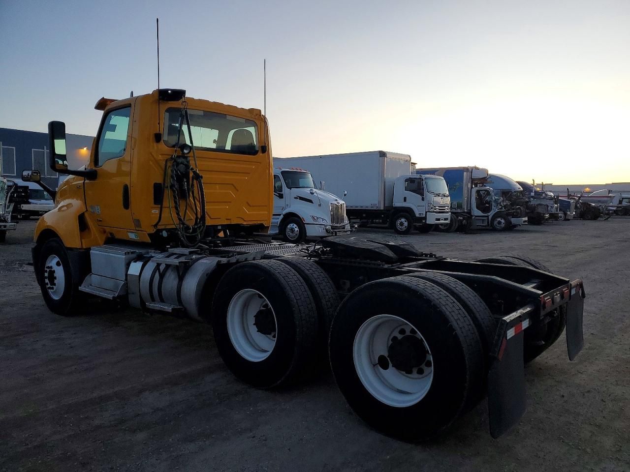 2020 International LT625 Semi Truck