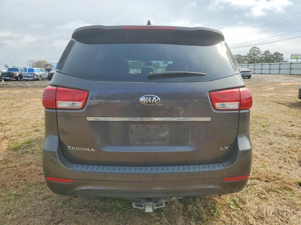 2015 KIA Sedona lx