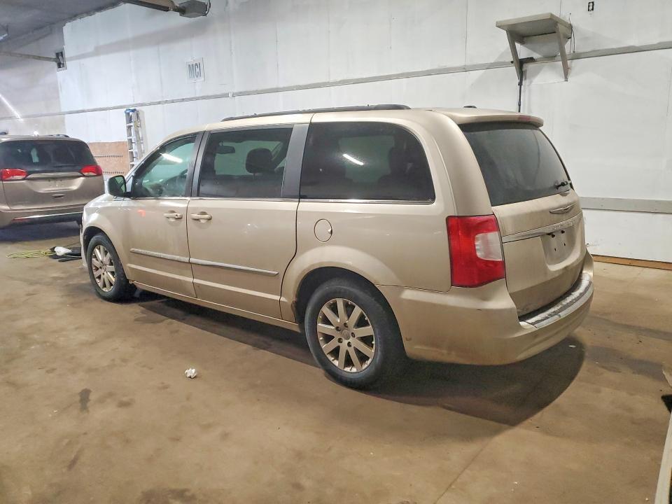 2013 Chrysler Town & Country Touring