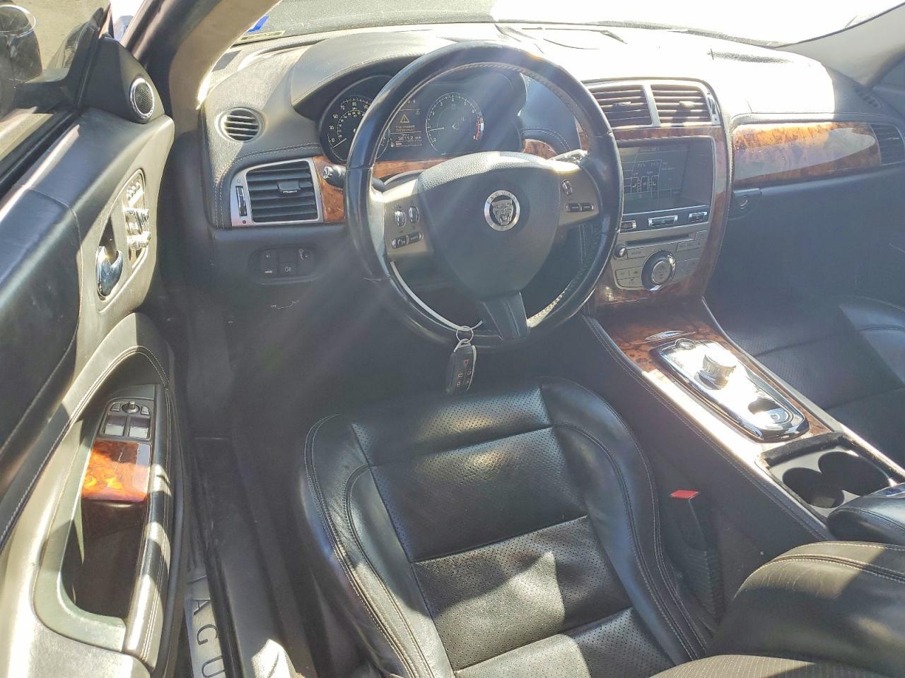 2010 Jaguar Xk Portfolio