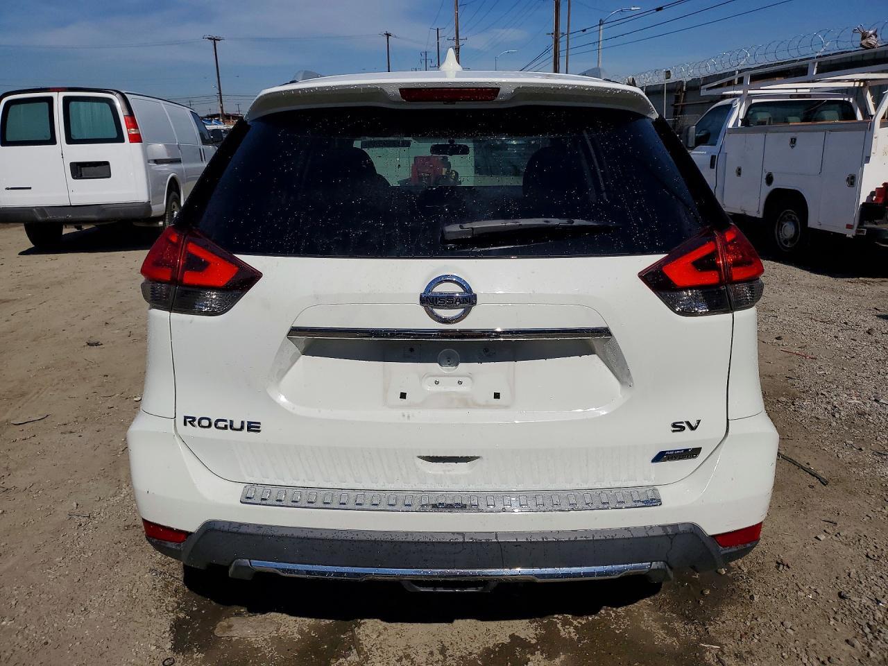 2017 Nissan Rogue Hybrid sv