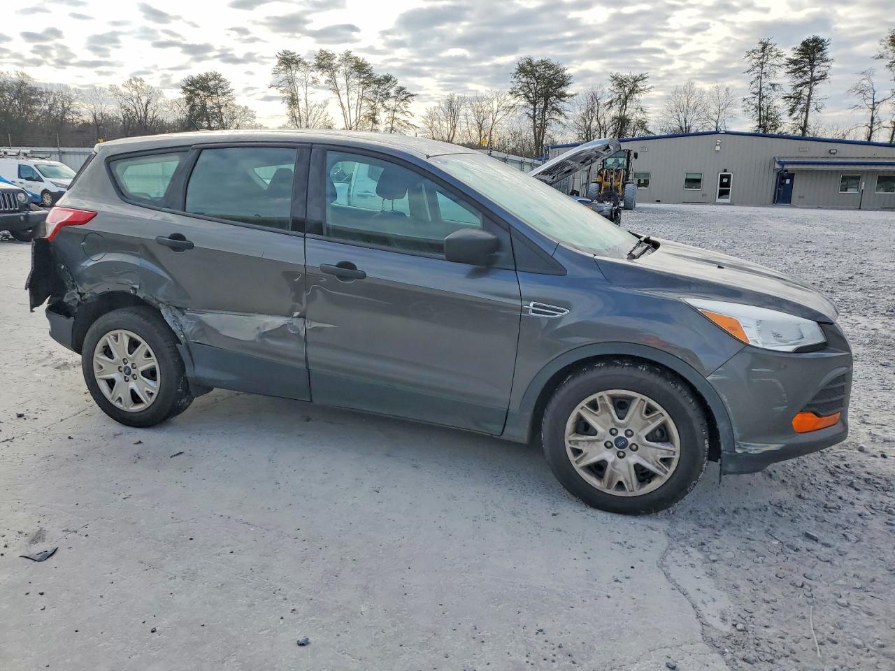 2015 Ford Escape s