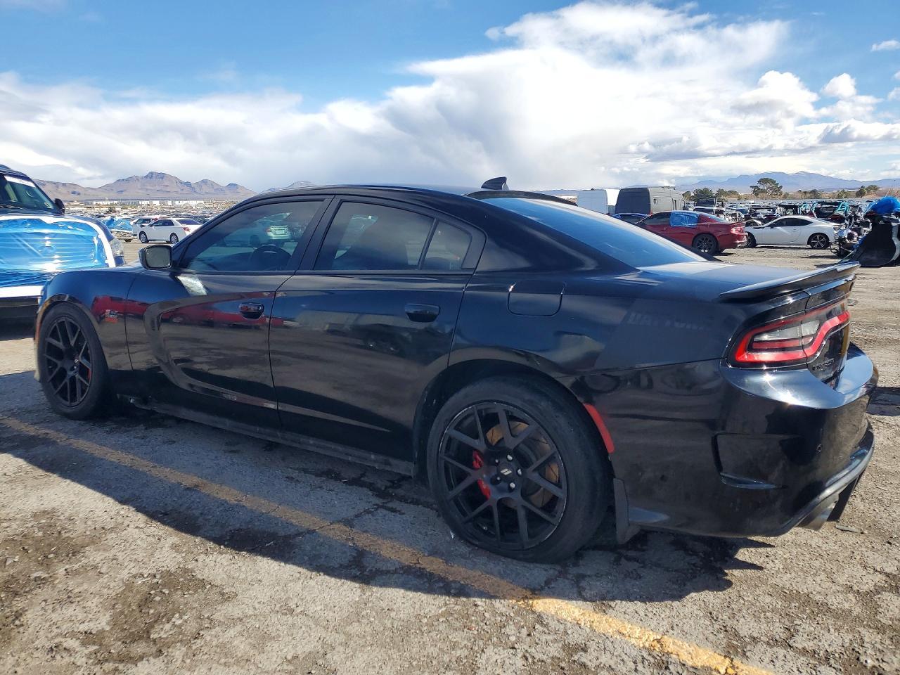 2018 Dodge Charger r
