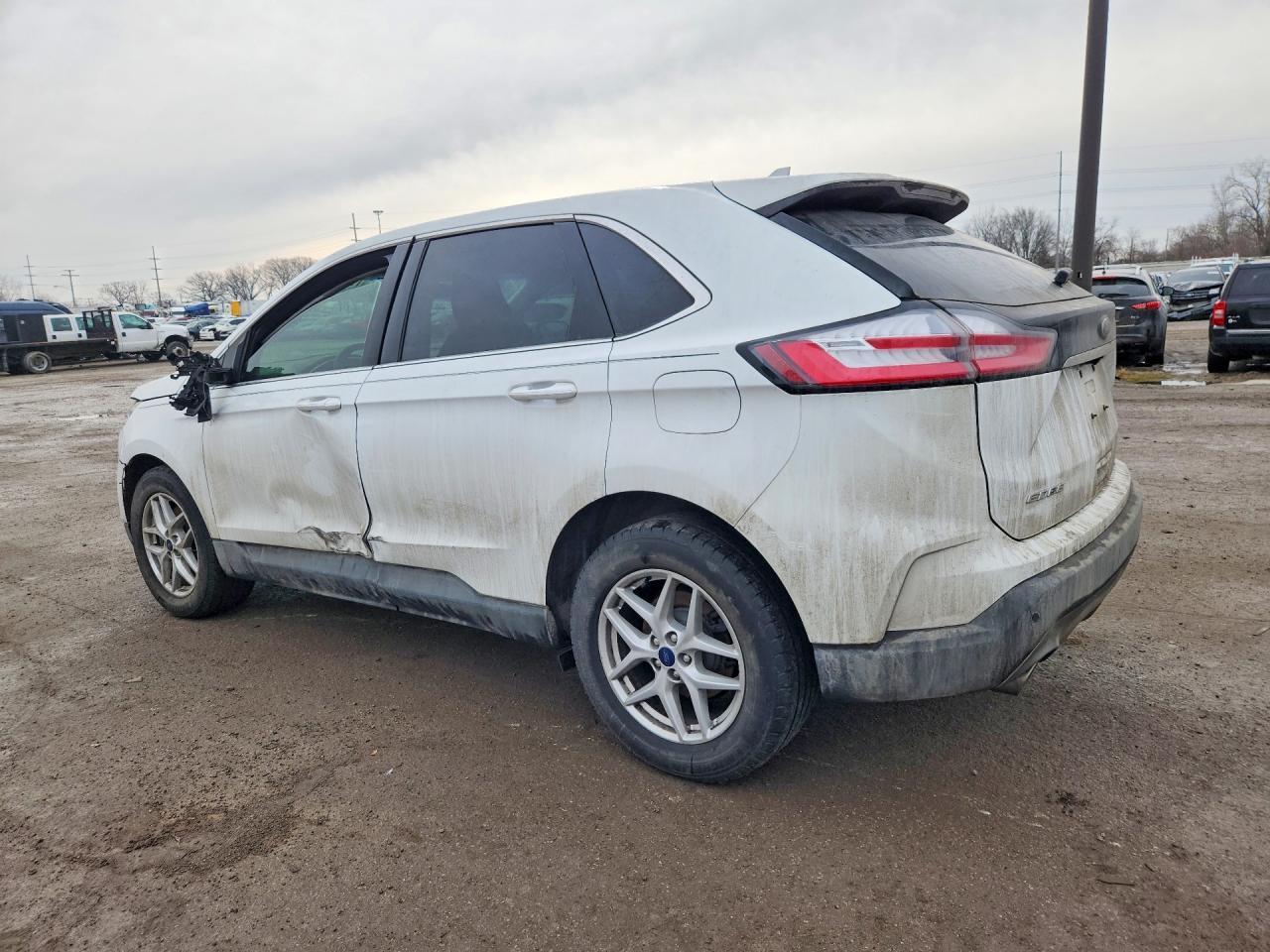 2019 Ford Edge sel