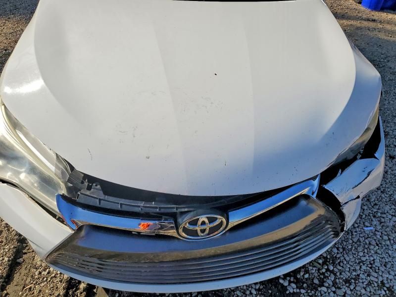 2017 Toyota Camry le