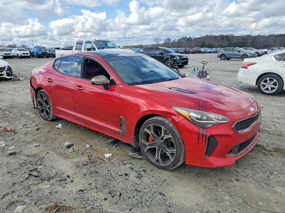 2018 KIA Stinger GT1