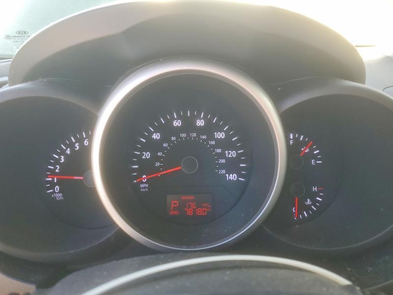 2013 KIA Soul +