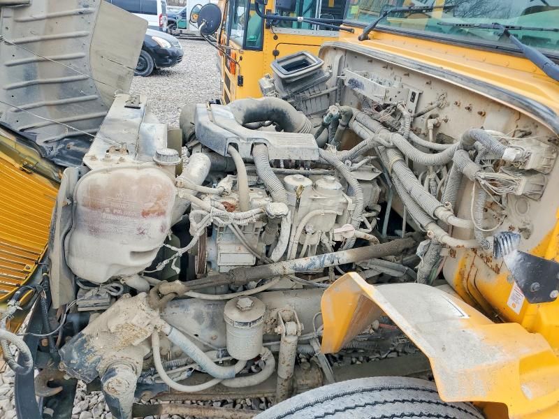 2013 Ic Corporation CE Series School-School Bus