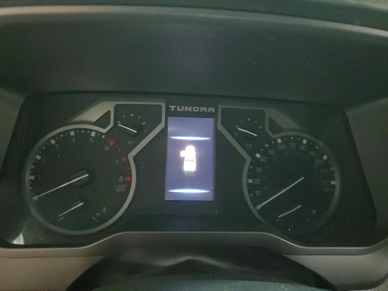 2022 Toyota Tundra SR5