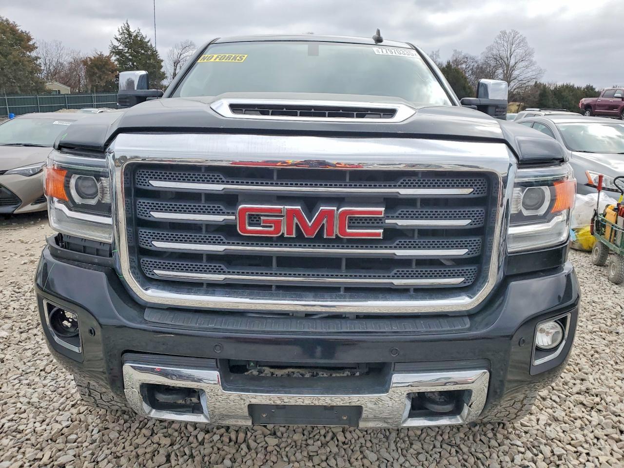 2017 GMC Sierra K2500 SLT