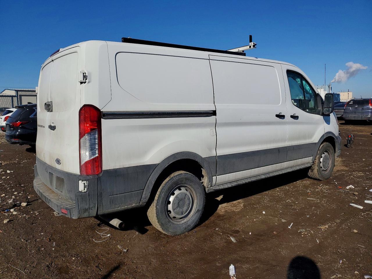 2023 Ford Transit T-250