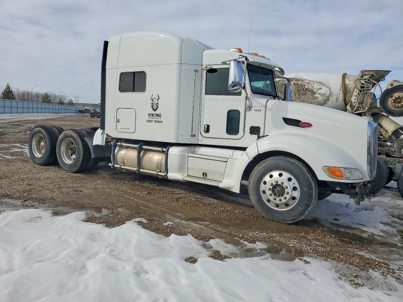 2013 Peterbilt 386