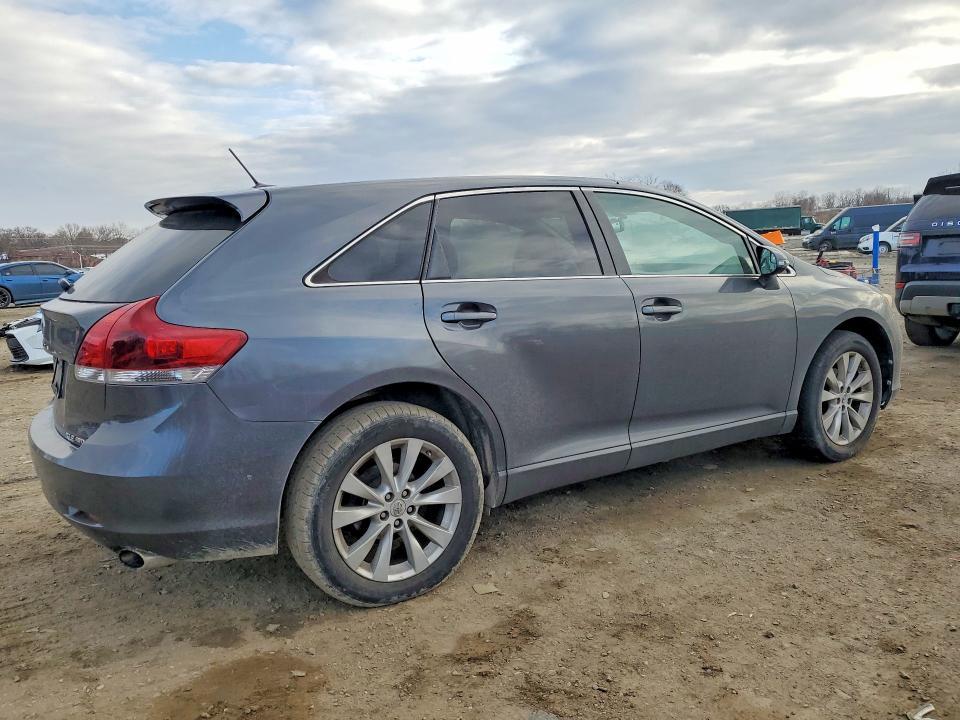 2013 Toyota Venza le