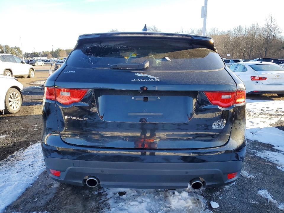 2017 Jaguar F-pace Prestige