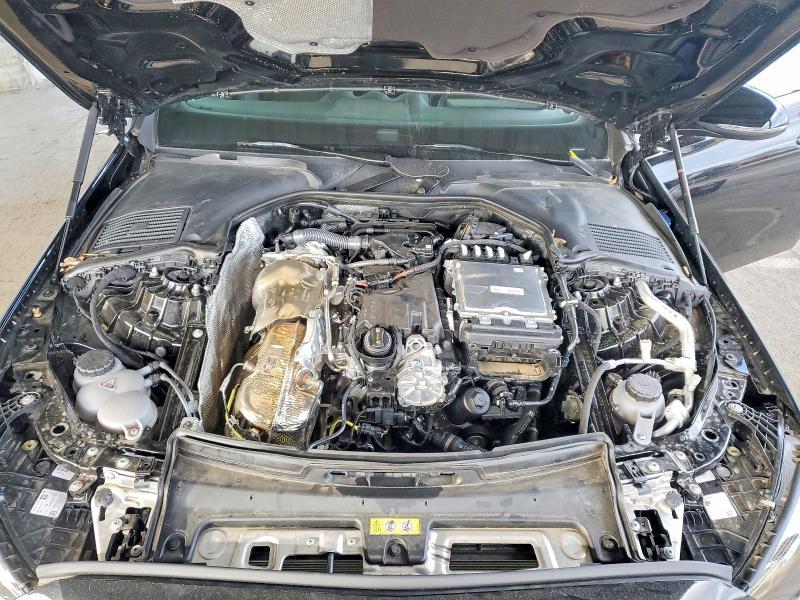 2025 Mercedes-Benz C 300 4matic