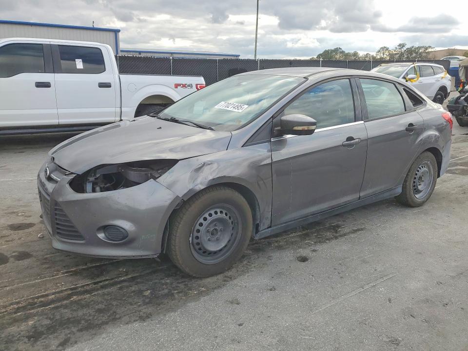 2013 Ford Focus s