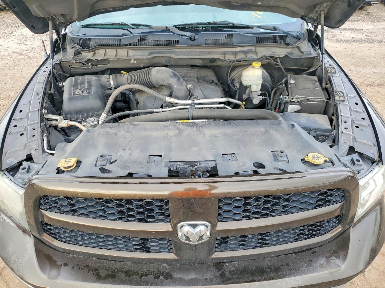 2013 Dodge Ram 1500 slt