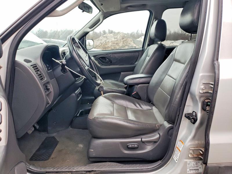 2004 Ford Escape xlt