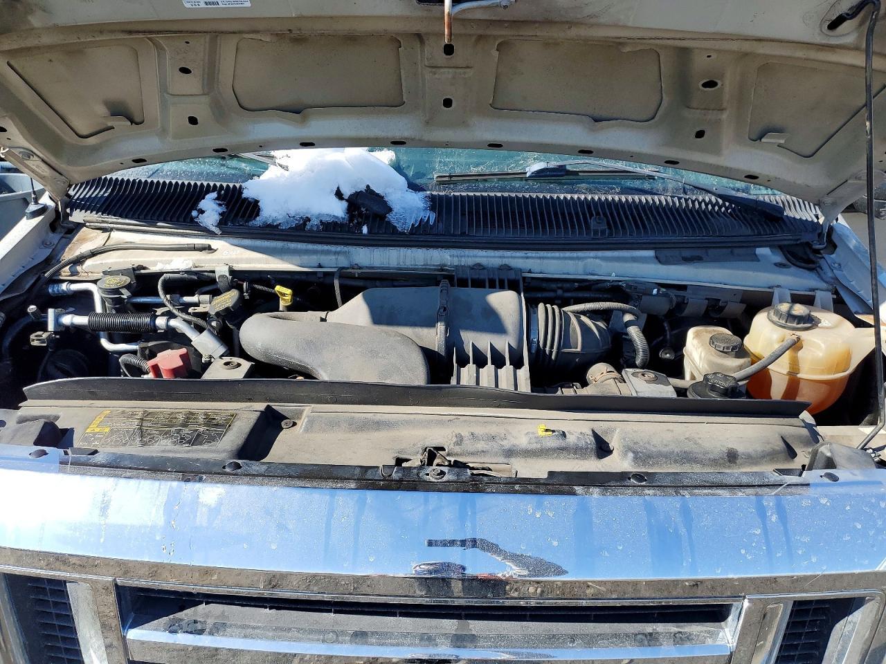 2011 Ford Econoline E350 Super Duty Wagon
