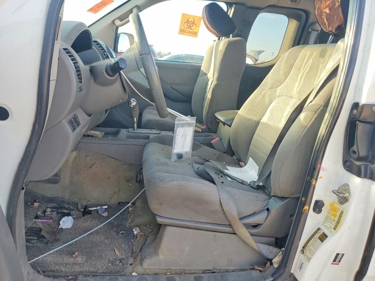 2016 Nissan Frontier s