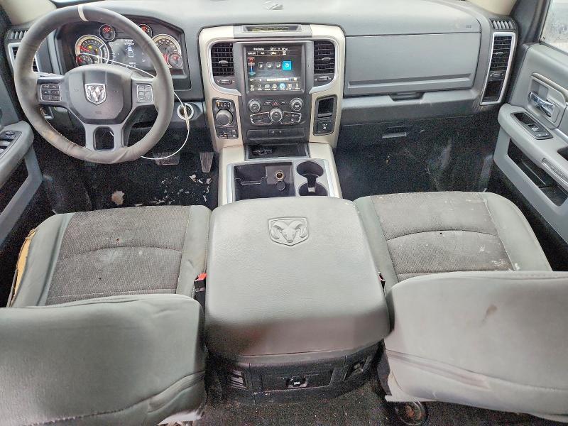 2015 Dodge Ram 1500 slt