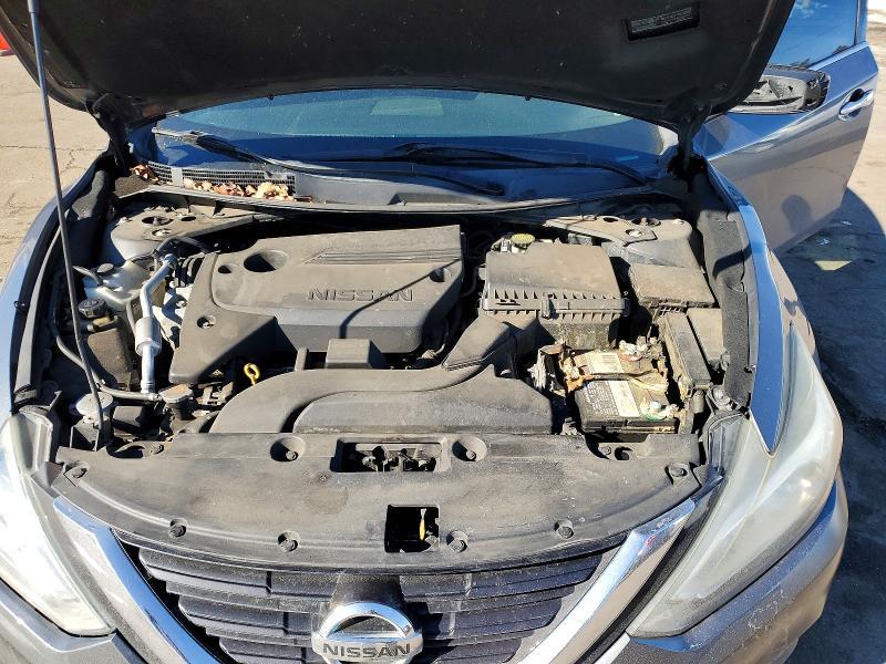 2018 Niss Altima 2.5
