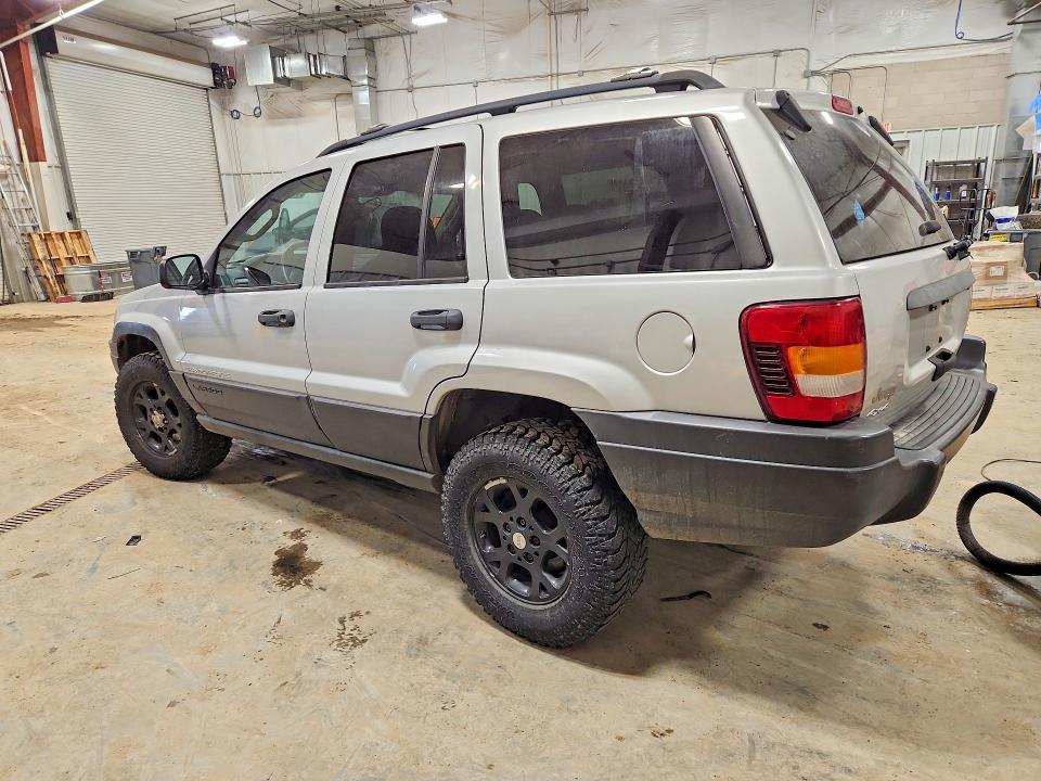 2004 Jeep Grand Cherokee Laredo