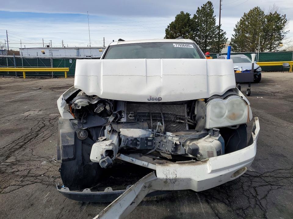 2005 Jeep Grand Cherokee Laredo